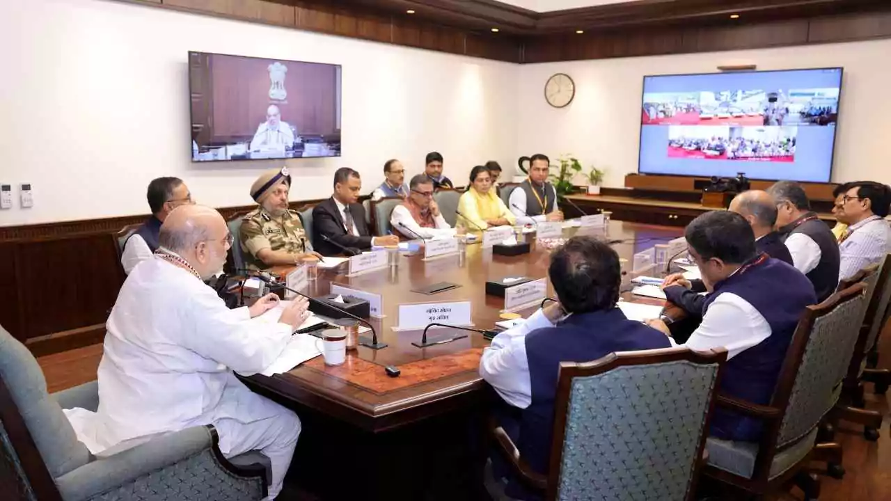 अमित शाह ने लखनऊ समेत 5 हवाई अड्डों पर फास्ट ट्रैक इमिग्रेशन सुविधा का किया शुभारंभ