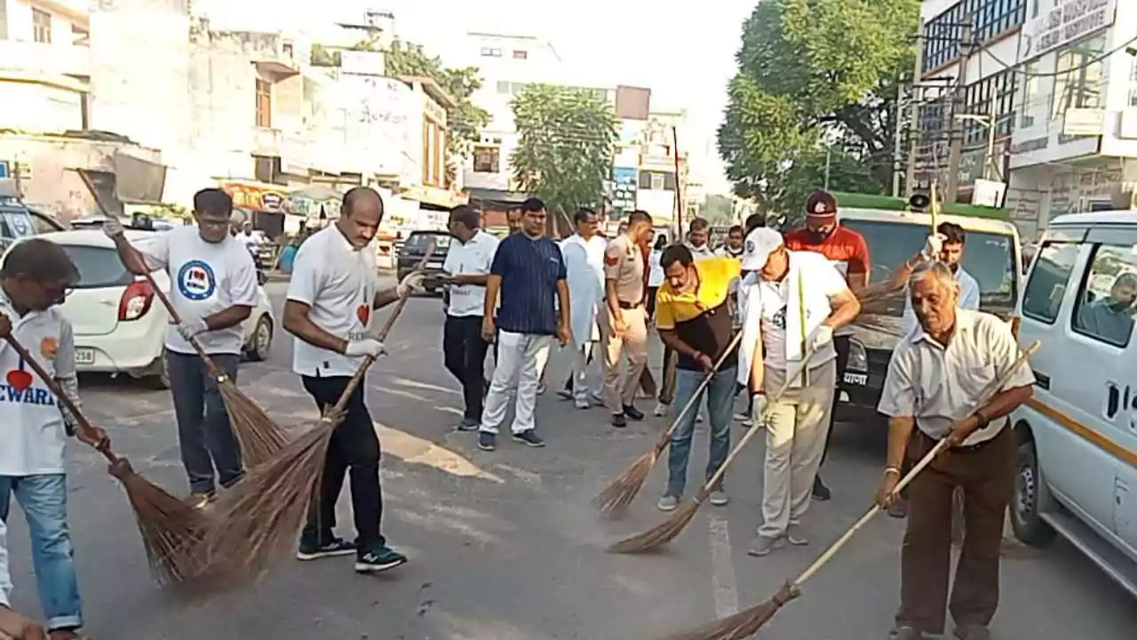 मारुति विक्टोरिस की कीमत ₹10.50 लाख से शुरू न्यू डिजाइन और प्रीमियम स्टाइल में आई सामने