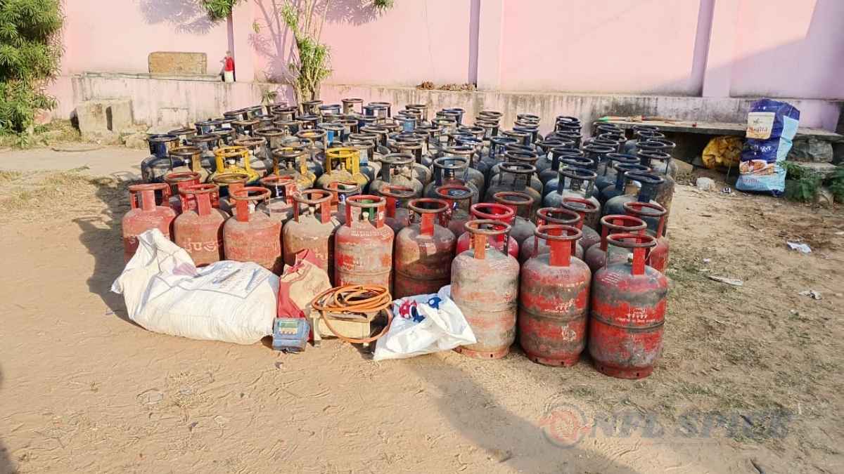 जयपुर में अवैध गैस रिफिलिंग पर बड़ा वार: 546 सिलेंडर जब्त, चार गिरफ्तार