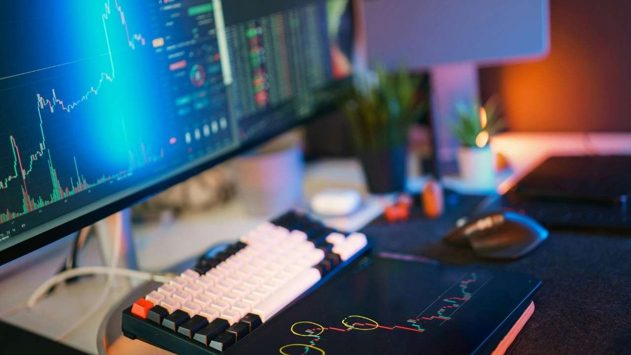 Samsung Galaxy A17 5G हुआ लॉन्च , मिड-रेंज स्मार्टफोन में मिलेगा ट्रिपल रियर कैमरा सेटअप